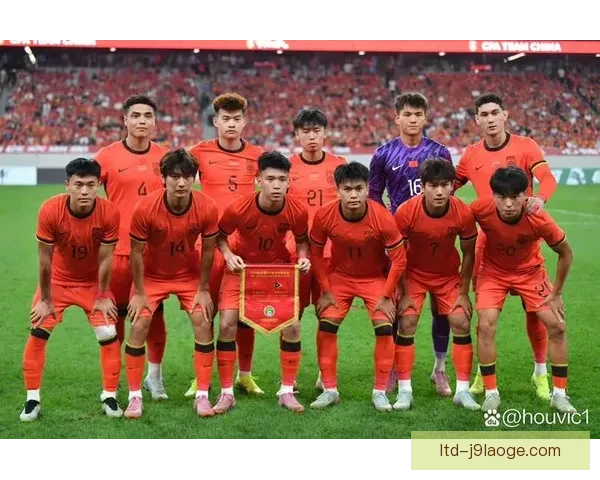 中国男足18强赛首战客场惨败日本队失利暴露多重问题球队未来面临巨大挑战